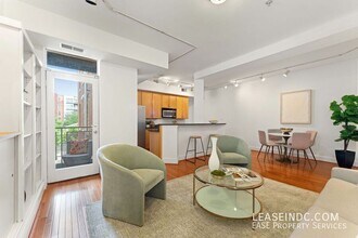 1419 Clifton St NW in Washington, DC - Building Photo - Building Photo