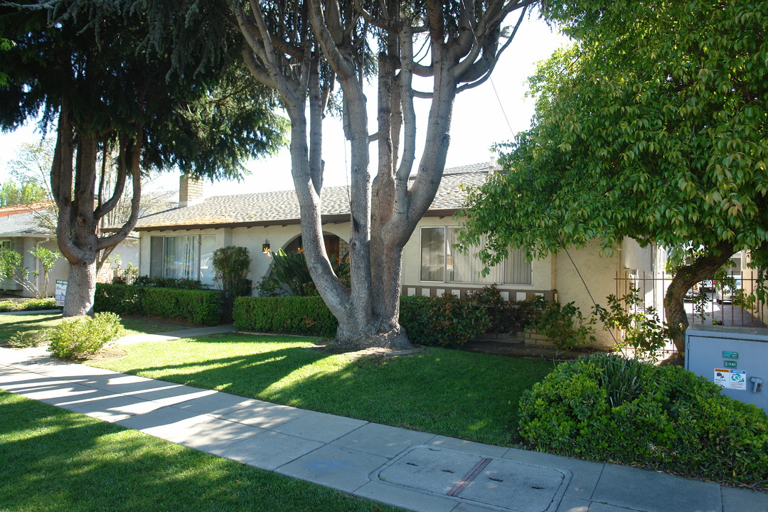 640 Pinewood Dr in San Jose, CA - Building Photo