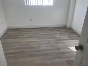 928 SW 3rd St in Miami, FL - Building Photo - Building Photo