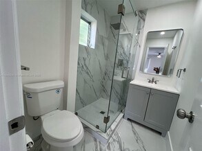 6761 Sheridan St in Hollywood, FL - Building Photo - Building Photo