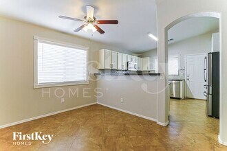 4910 E Meadow Mist Ln in San Tan Valley, AZ - Foto de edificio - Building Photo
