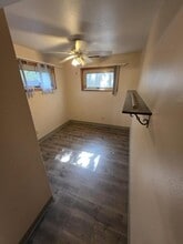 527 S 12th St in Bismarck, ND - Building Photo - Building Photo