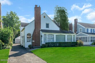 310 Brooklyn Blvd in Sea Girt, NJ - Building Photo - Building Photo
