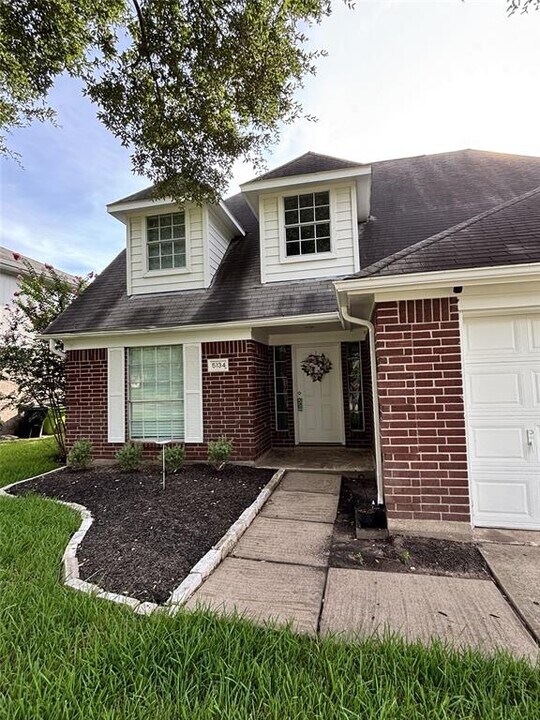 5134 Cotter Ln in Rosenberg, TX - Building Photo
