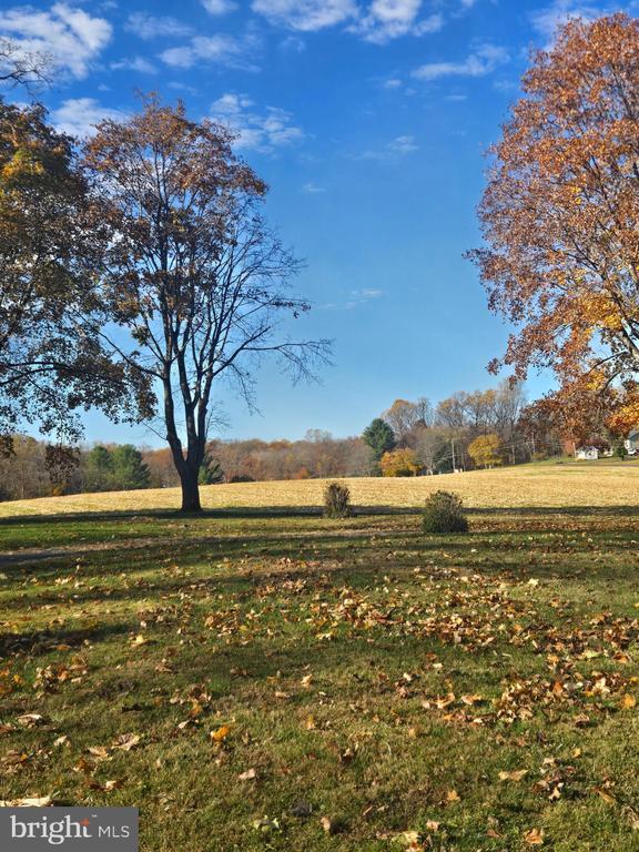 property at 1903 Glen Cove Rd