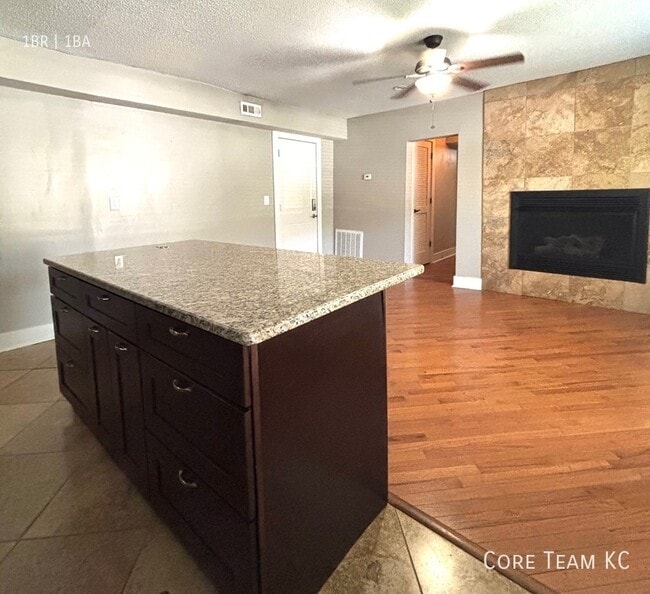 property at 4328 Roanoke Pkwy