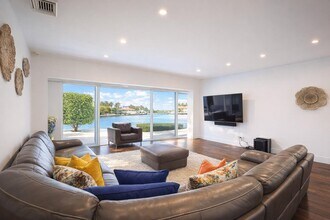 3018 NE 26th St in Fort Lauderdale, FL - Building Photo - Building Photo