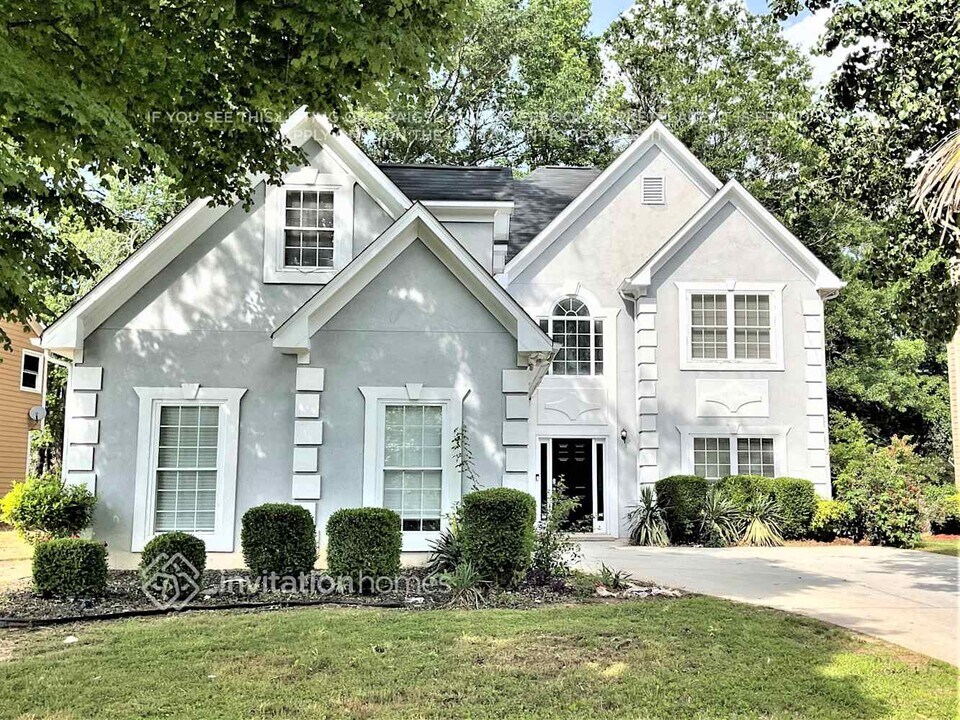 526 Watson Bay in Stone Mountain, GA - Building Photo