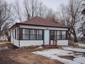 11783 Genessee St in Rockton, IL - Building Photo - Building Photo
