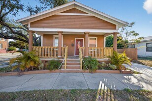 2709 N 17th St in Tampa, FL - Building Photo