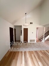 950 Pembroke Way in Dixon, CA - Building Photo - Building Photo