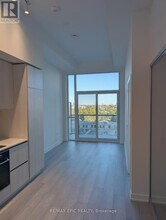 110 Broadway Ave in Toronto, ON - Building Photo - Building Photo