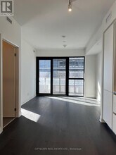 2 Erskine Rd in Mississauga, ON - Building Photo - Building Photo