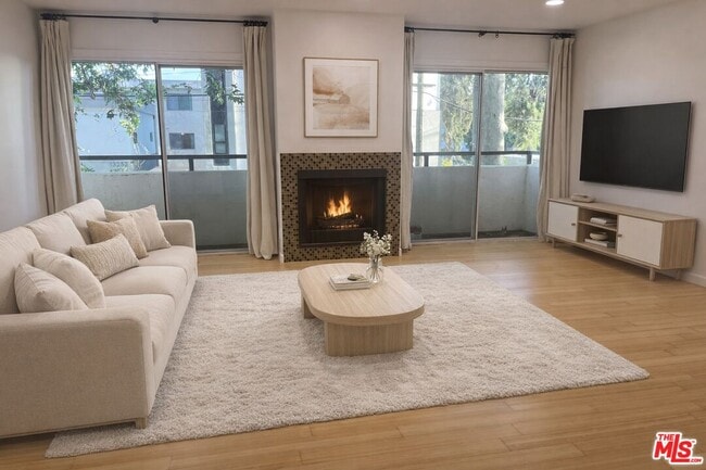 property at 4702 Fulton Ave