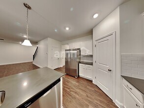 3010 Ava Jane Court in Charlotte, NC - Foto de edificio - Building Photo
