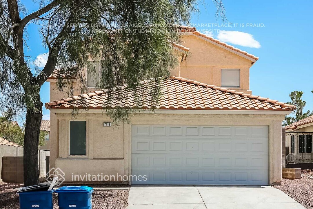 7413 Sunspot Dr in Las Vegas, NV - Building Photo