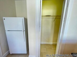 5 Barrows St, Unit 6 in Boston, MA - Building Photo - Building Photo