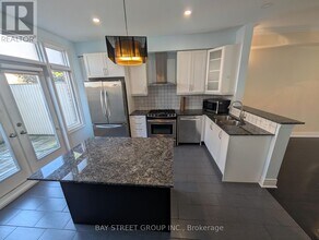 91 Ruby Lang Ln in Toronto, ON - Building Photo - Building Photo