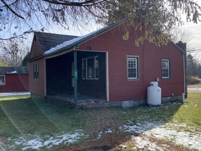 231 Cottage Ln in Cresco, PA - Foto de edificio - Building Photo