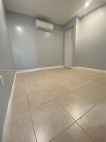 511 NW 4th Ave in Homestead, FL - Building Photo