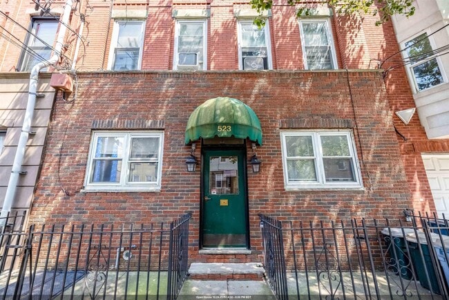 property at 523 Adams St