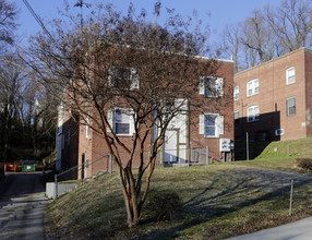 2895 Hartford St SE in Washington, DC - Building Photo - Building Photo