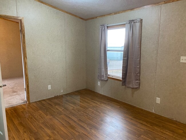 601 24th St in Rawlins, WY - Building Photo - Building Photo