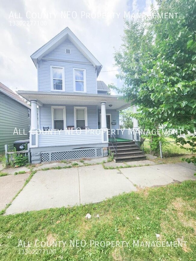 property at 2044 W 44th St
