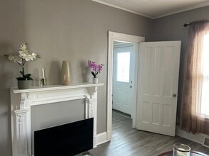 156 N Main St in Ansonia, CT - Building Photo - Building Photo