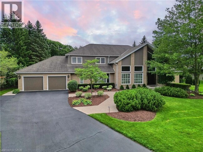 property at 587 Manorwood Ct