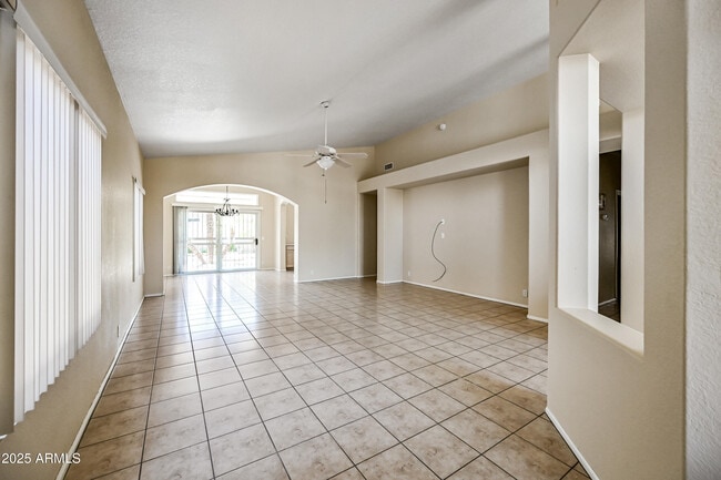9021 W Escuda Dr in Peoria, AZ - Building Photo - Building Photo