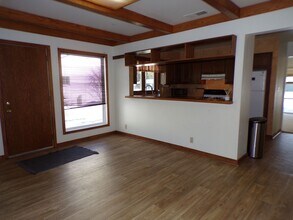 1909 Iroquois St in Traverse City, MI - Building Photo - Building Photo