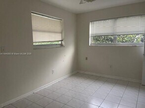 18801 Atlantic Blvd in Sunny Isles Beach, FL - Building Photo - Building Photo
