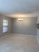 14312 Hanging Moss Cir in Tampa, FL - Building Photo - Building Photo