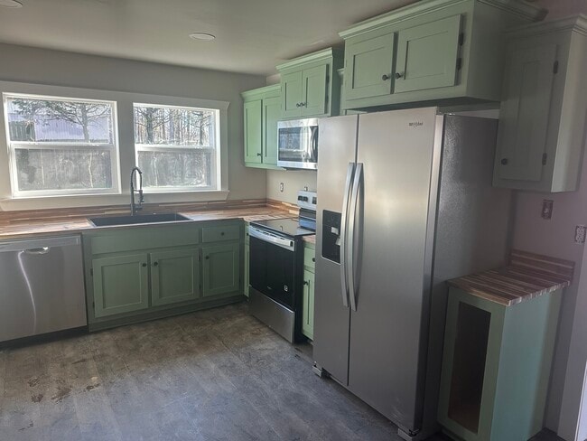 1820 Circle Dr in Leighton, AL - Building Photo - Building Photo