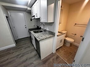 11 River Dr in Danvers, MA - Foto de edificio - Building Photo