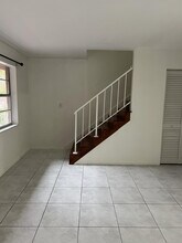 1100 SE 4th Ave in Deerfield Beach, FL - Building Photo - Building Photo