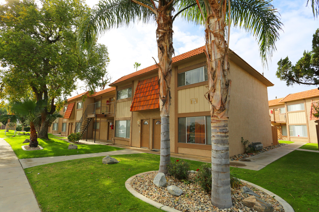 Rio Vista Apartments in Bakersfield, CA - Foto de edificio