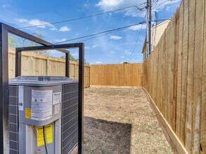 8631 Homewood Ln in Houston, TX - Building Photo - Building Photo