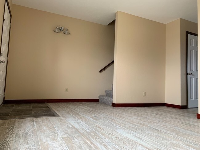 620 13th St W-Unit -APT 2 in Havre, MT - Building Photo - Building Photo