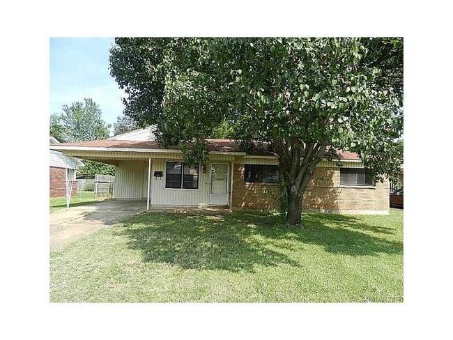 property at 3205 Bistineau Dr
