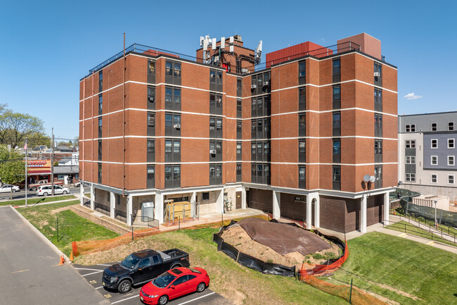 Olsen Towers in Fords, NJ - Building Photo - Building Photo