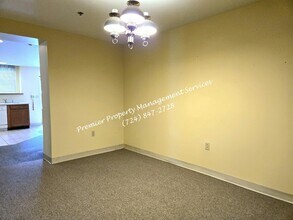 314 E Lincoln Ave in New Castle, PA - Building Photo - Building Photo