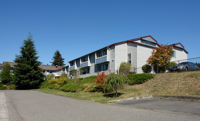 Fjord Manor in Poulsbo, WA - Building Photo - Building Photo