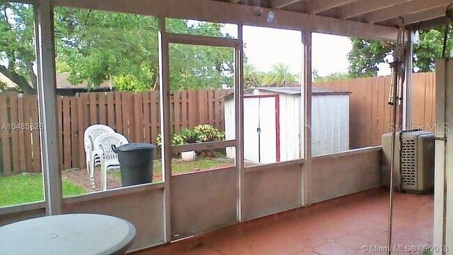 4704 SW 136th Pl in Miami, FL - Building Photo - Building Photo