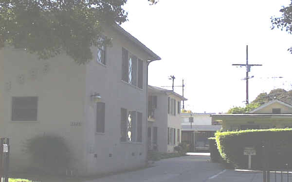 3323 S Durango Ave in Los Angeles, CA - Building Photo - Building Photo