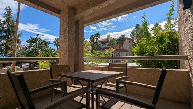 property at 5122 N 31st Way