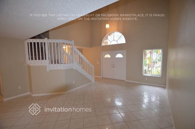 930 SW 88th Terrace in Pembroke Pines, FL - Building Photo - Building Photo