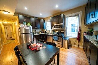 35 Calumet St in Boston, MA - Building Photo - Building Photo