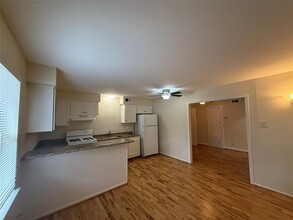 845 Beverly St in Houston, TX - Building Photo - Building Photo